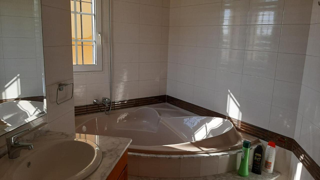 Villa en Veneziola con atracadero privado La Manga del Mar Menor Exterior foto